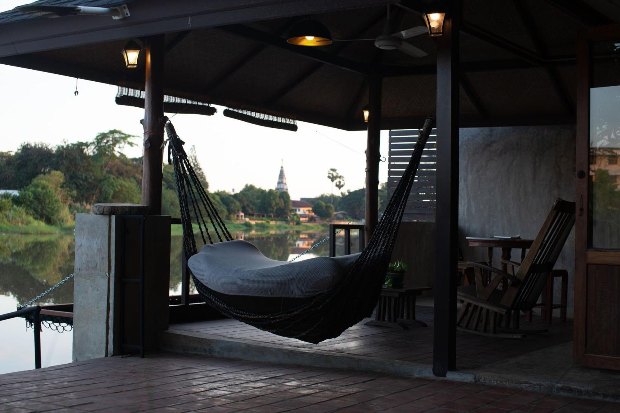 צ'יאנג מאי Tolani Riverside Villa מראה חיצוני תמונה