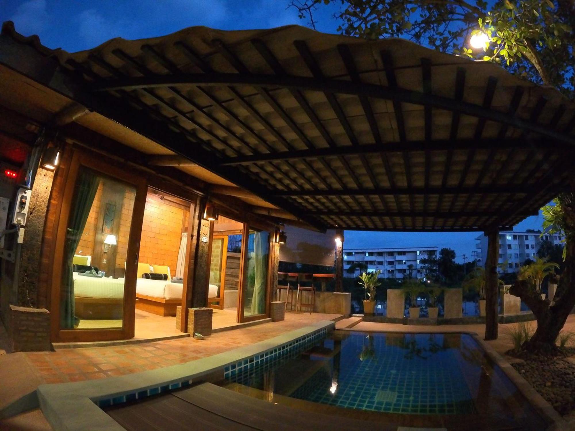 צ'יאנג מאי Tolani Riverside Villa מראה חיצוני תמונה